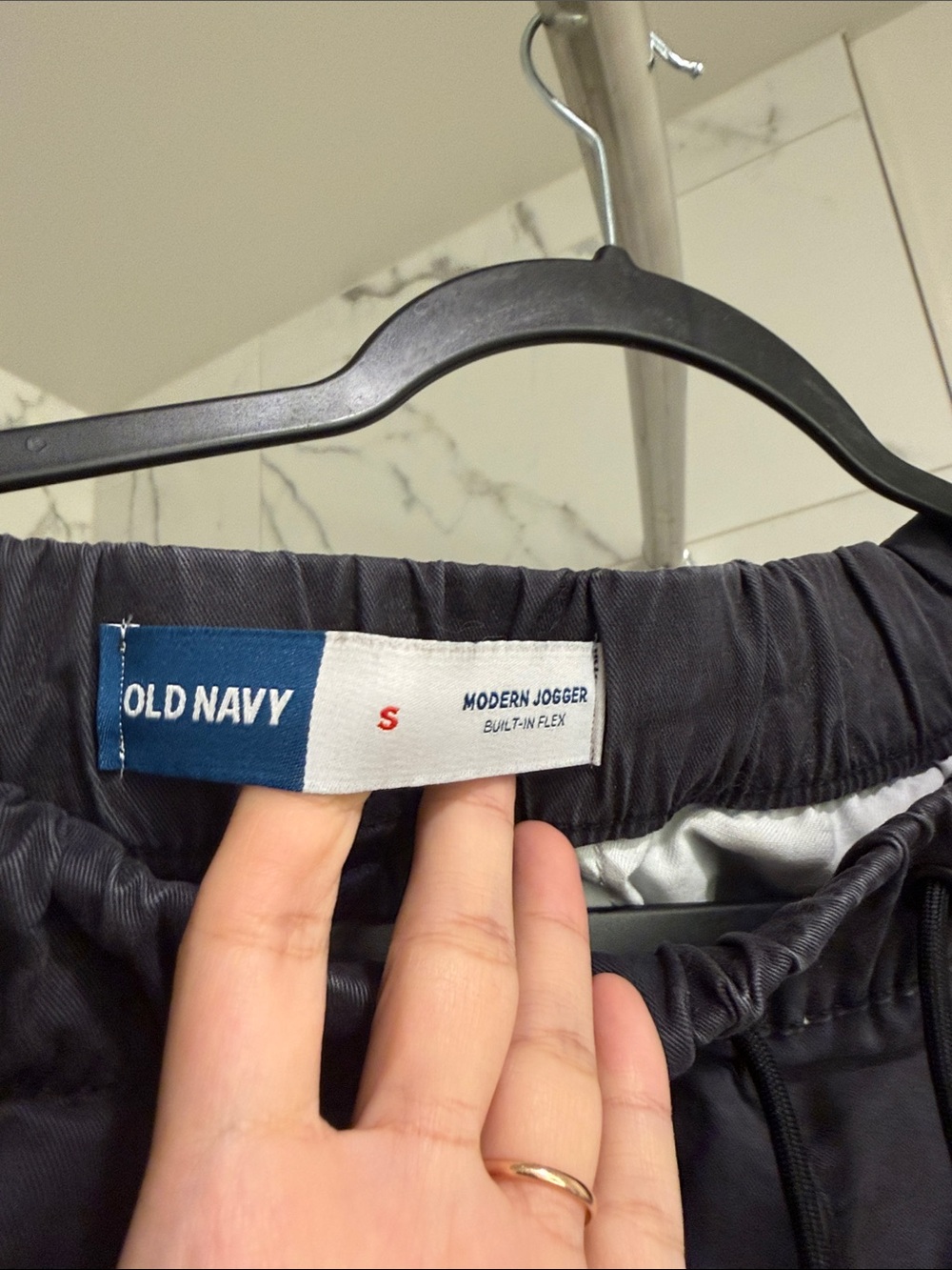 Old Navy Men's Black Cargo Joggers with Utility Pockets - Picture 2 of 4